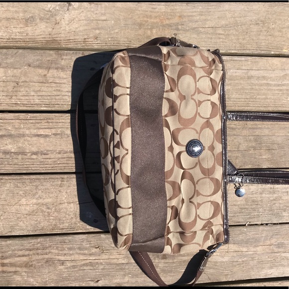 Authentic coach diaper bag - Picture 1 of 1
